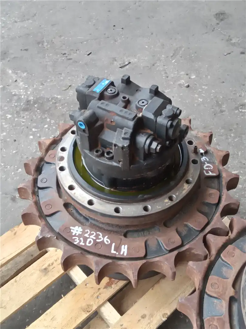 USED FINAL DRIVE image 2
