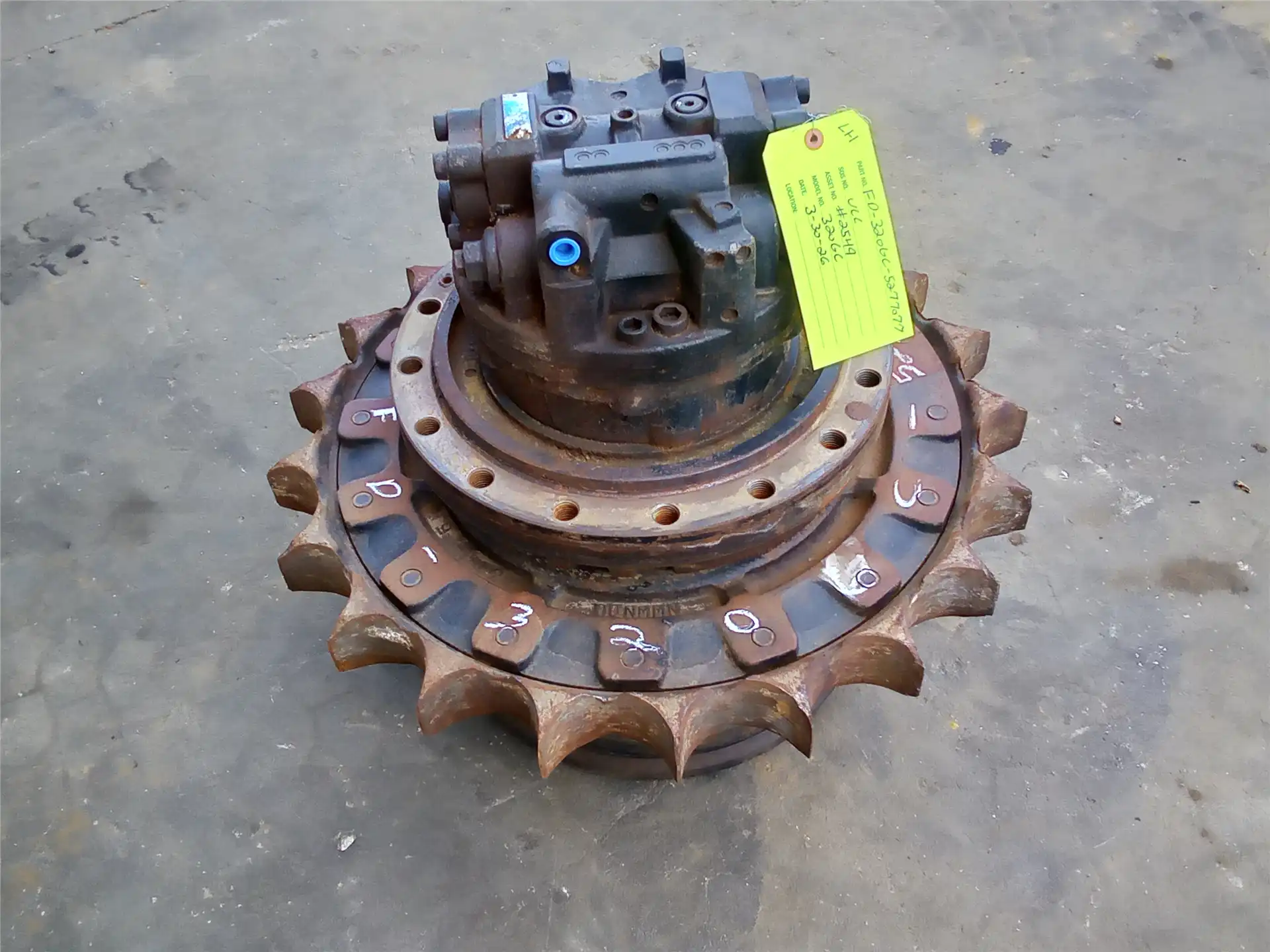 USED LH FINAL DRIV image 2