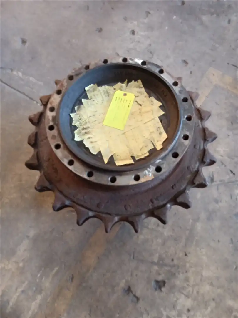 USED FINAL DRIVE image 2