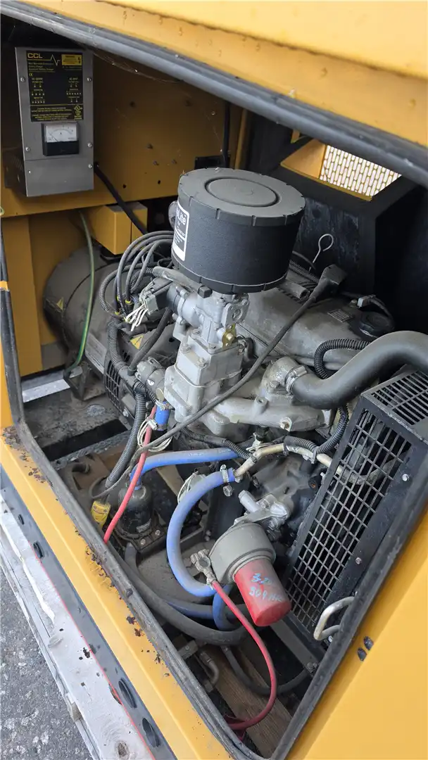 USED GENERATOR image 6