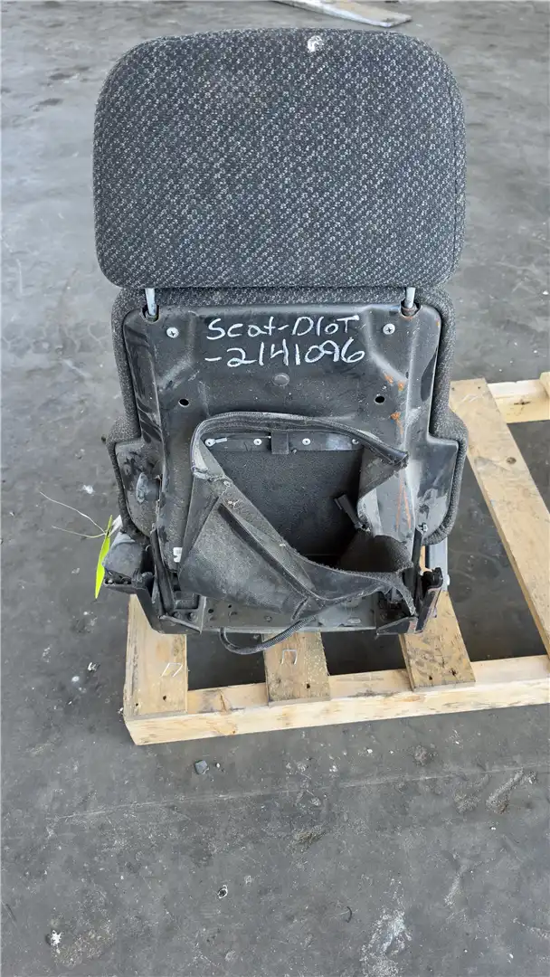 USED SEAT GP image 3