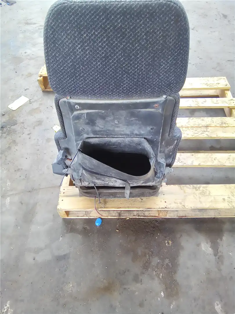 USED SEAT GP image 2