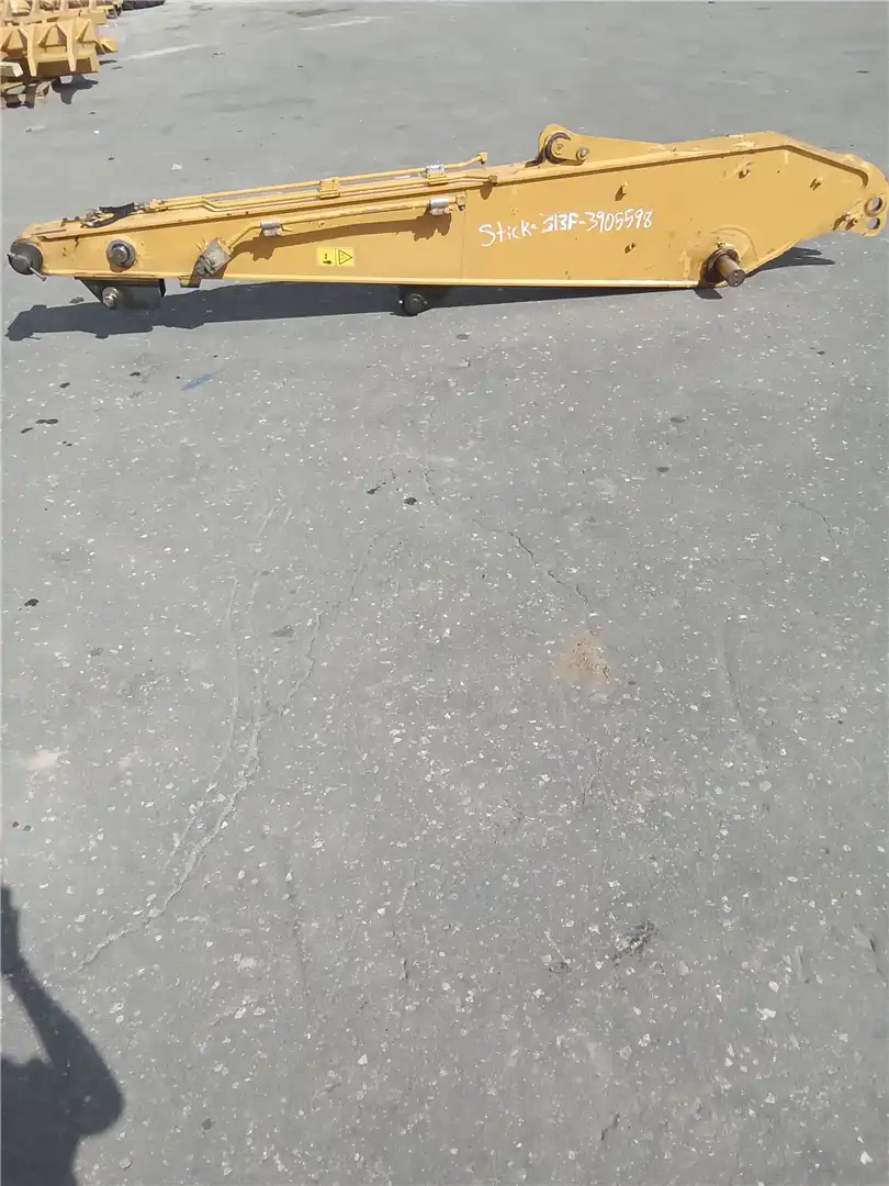USED 9.8FT STICK image 4