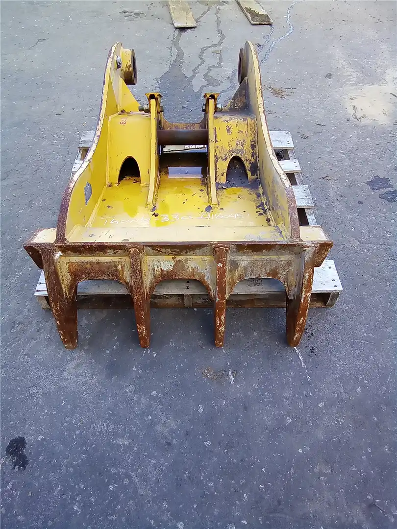 USED 32X60 HYD THU image 3