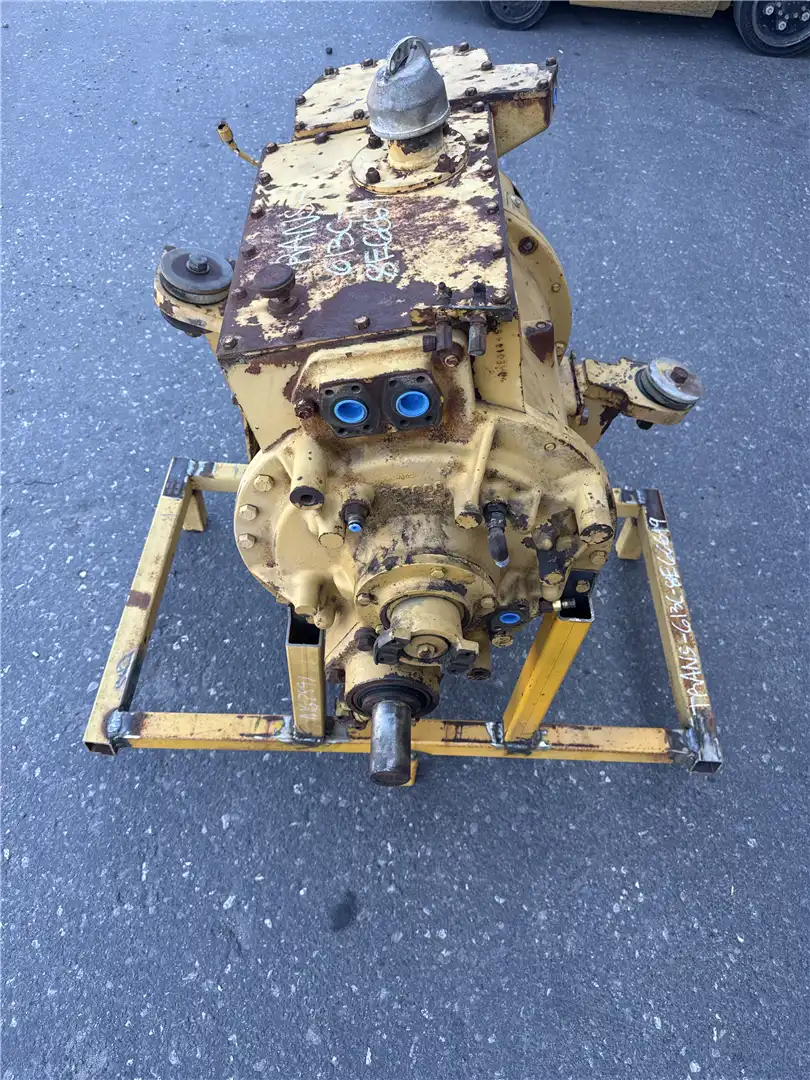 USED TRANSMISSION image 4