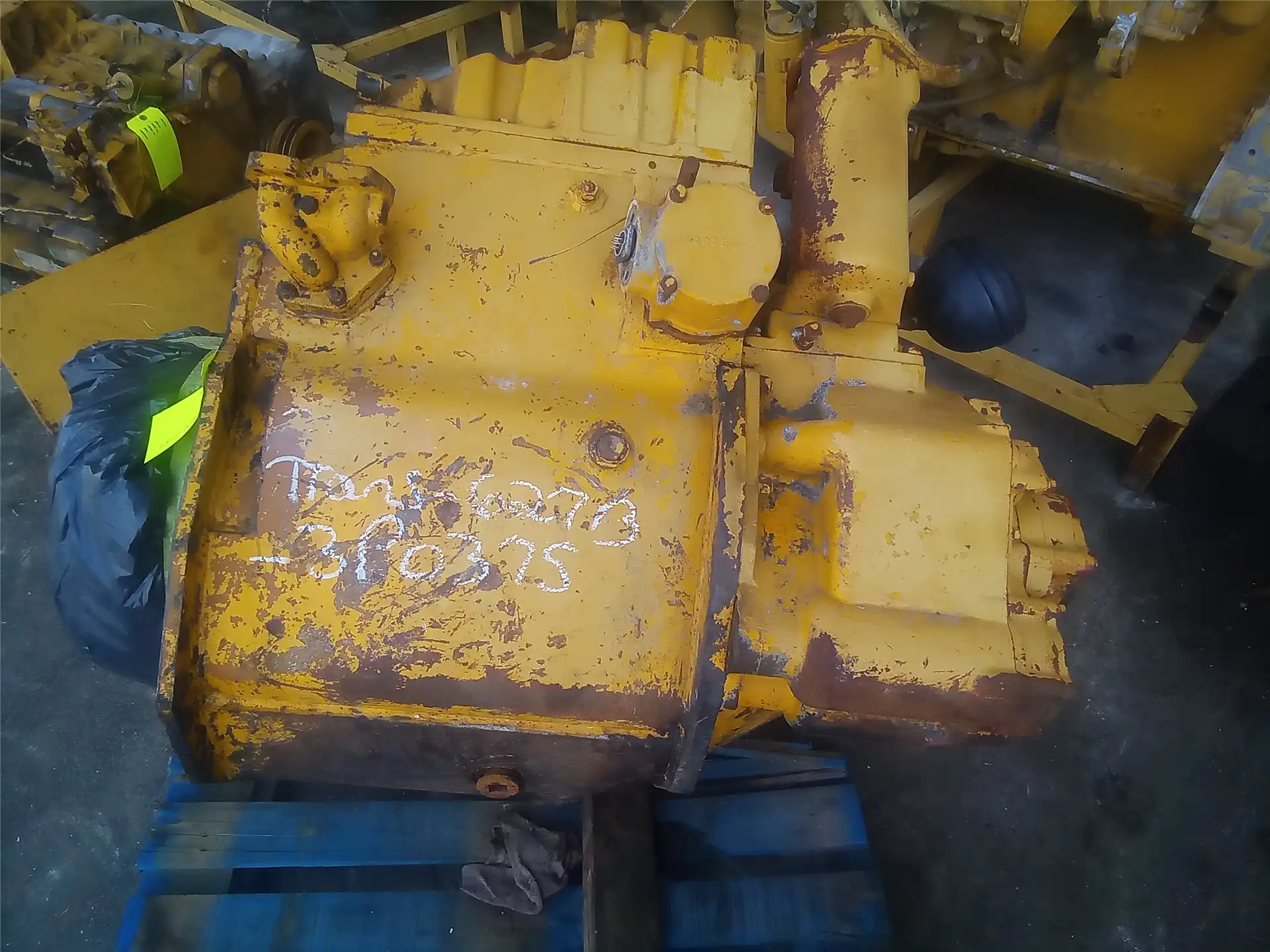 USED TRANSMISSION image 2