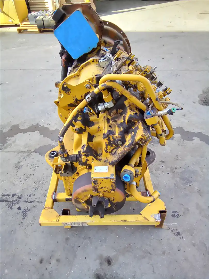 USED TRANSMISSION image 2