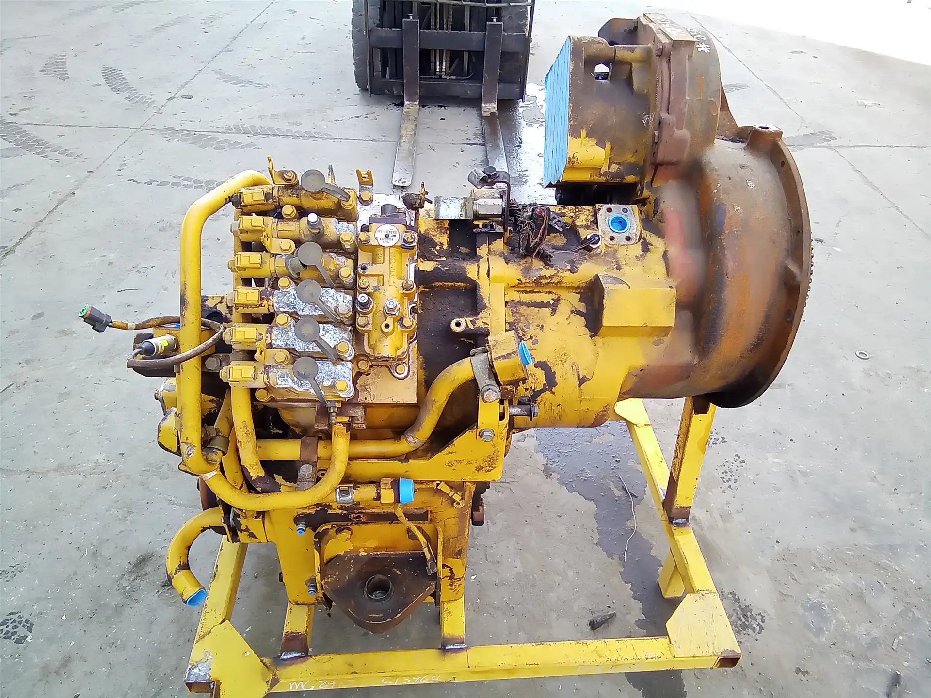 USED TRANSMISSION image 3