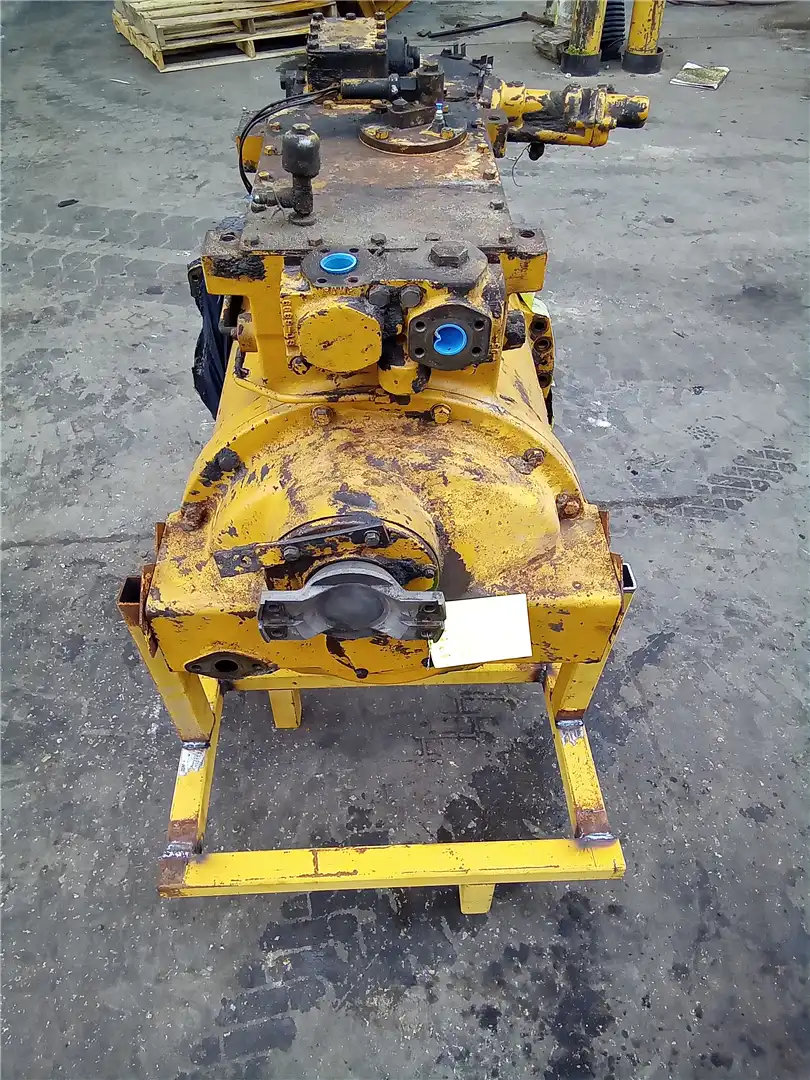 USED TRANSMISSION image 4