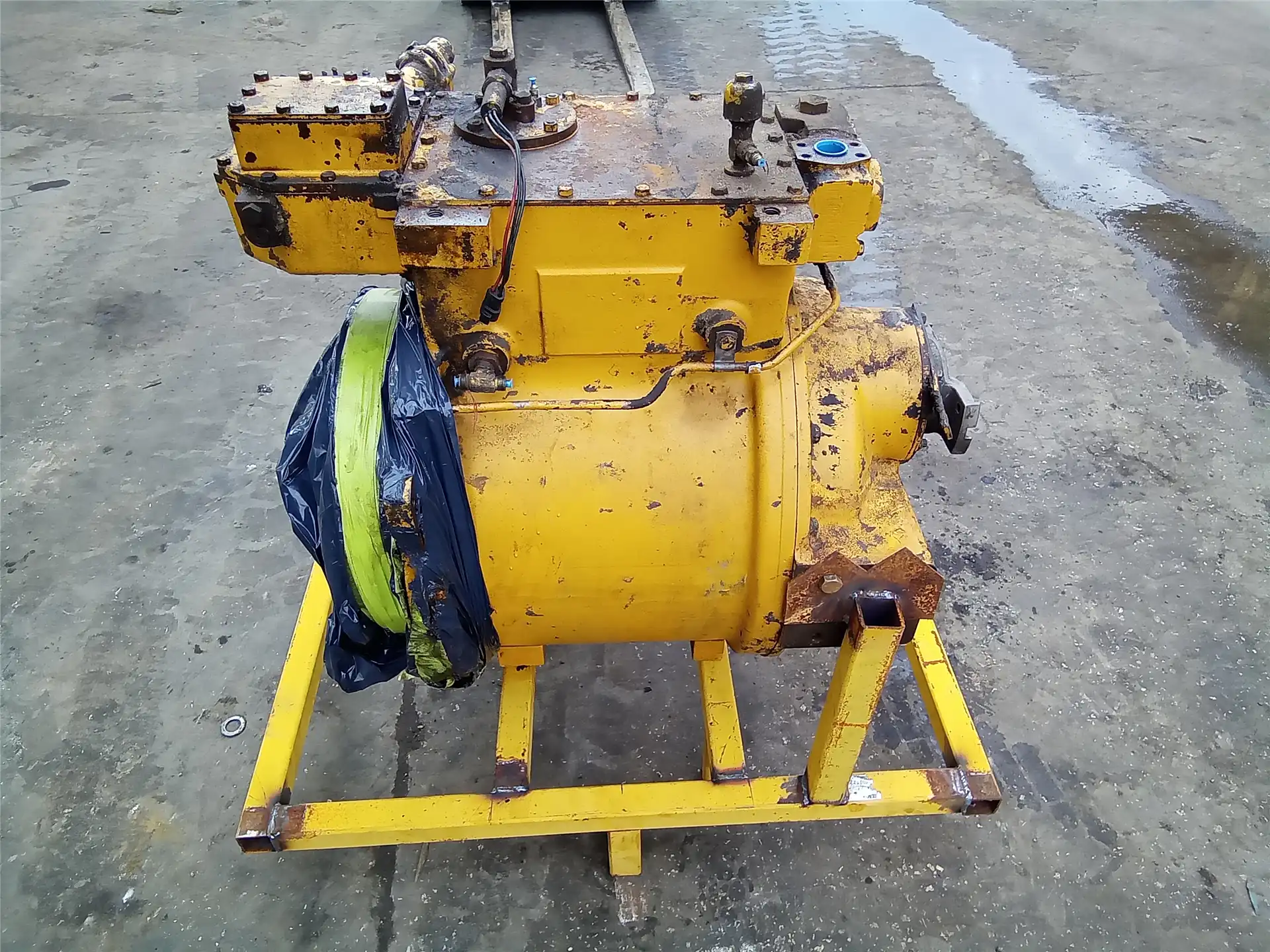 USED TRANSMISSION image 5