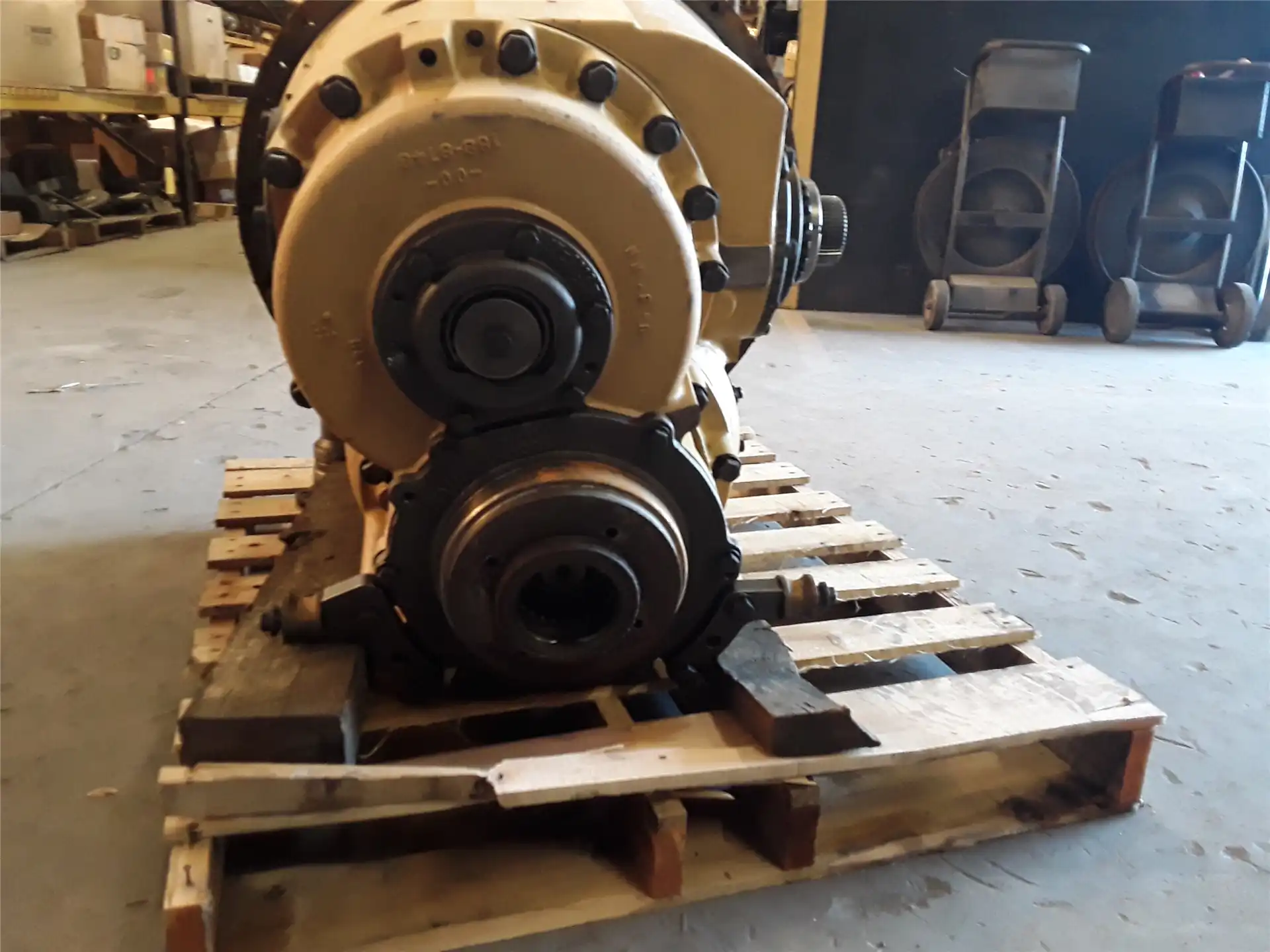 USED TRANSMISSION image 2