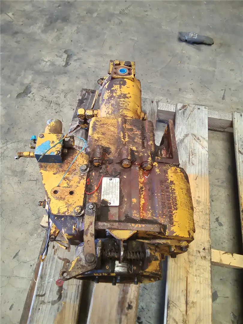 USED TRANSMISSION image 2