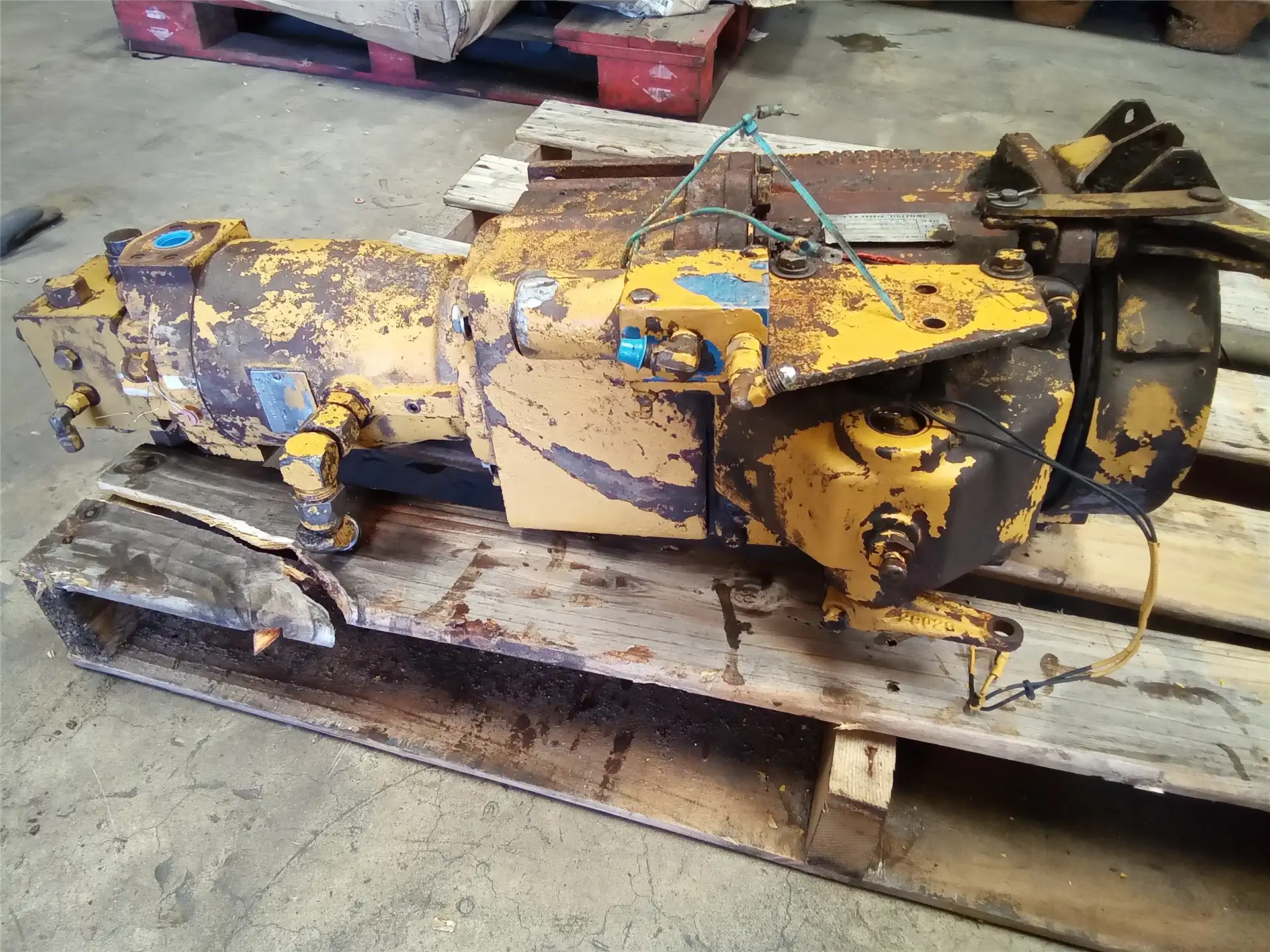 USED TRANSMISSION image 3