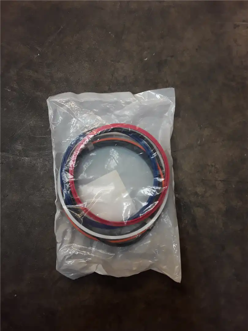 NEW SEAL KIT FOR 2 image 2