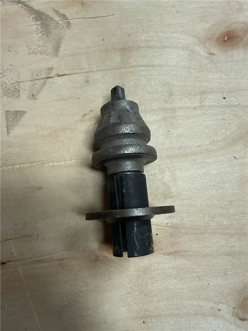 ASPHALT PICK image 2