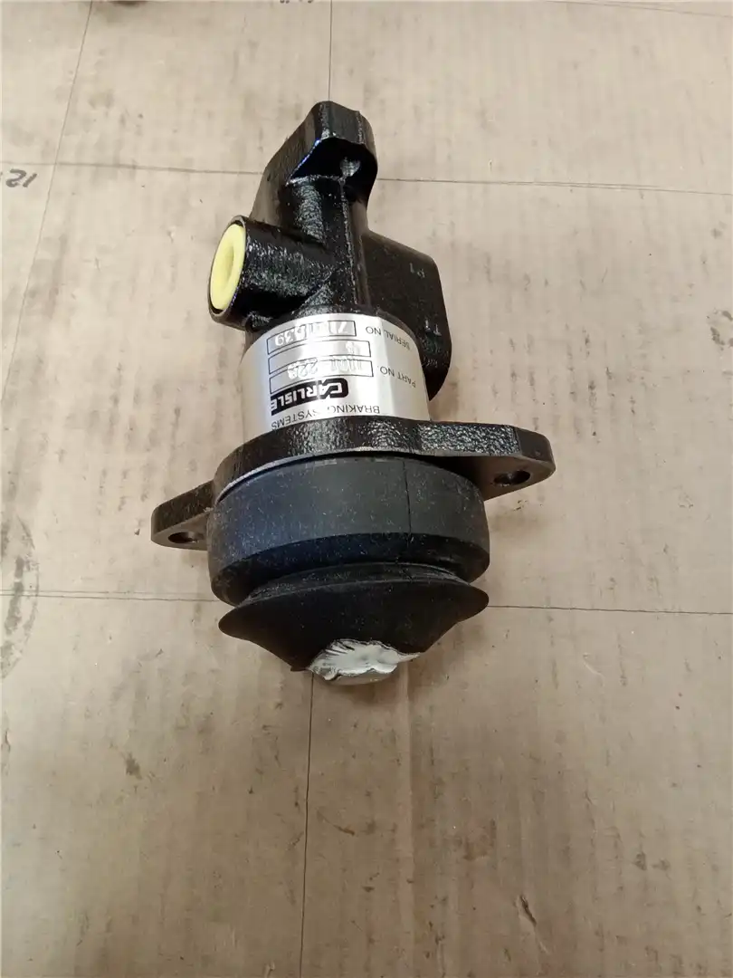 NEW BRAKE VALVE image 2