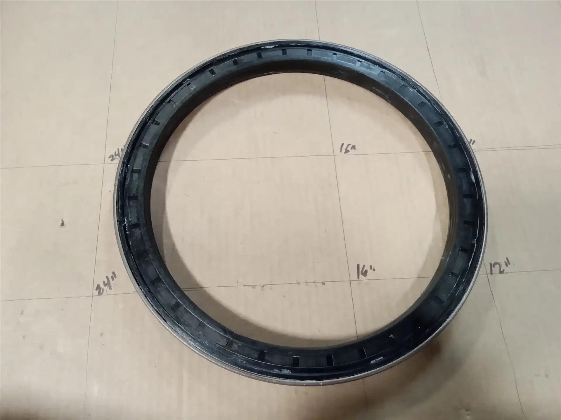 NEW OIL SEAL indicator image 1