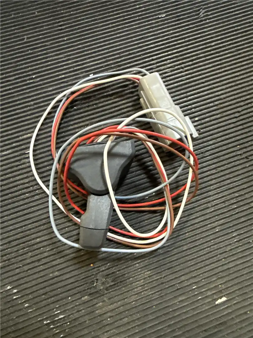 NEW CONTROL indicator image 1