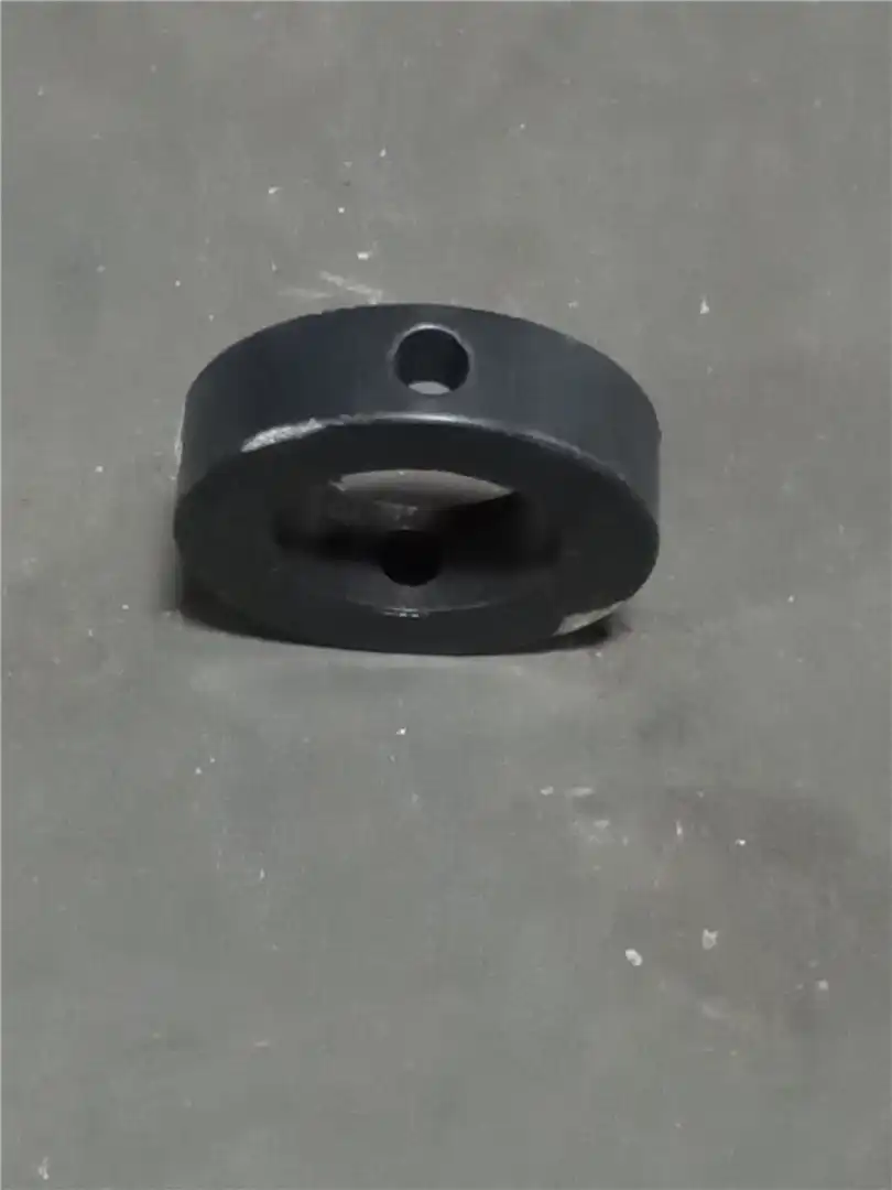 NEW COLLAR image 2