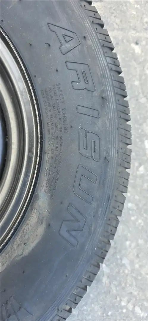 NEW 13X4.5 TIRE image 2