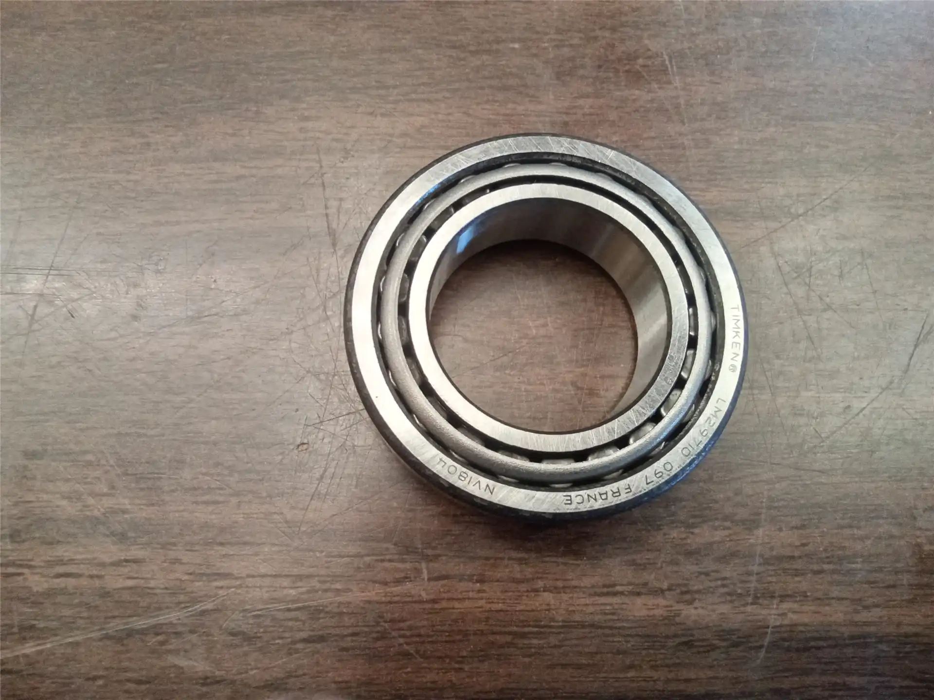 NEW ROLLER BEARING indicator image 1