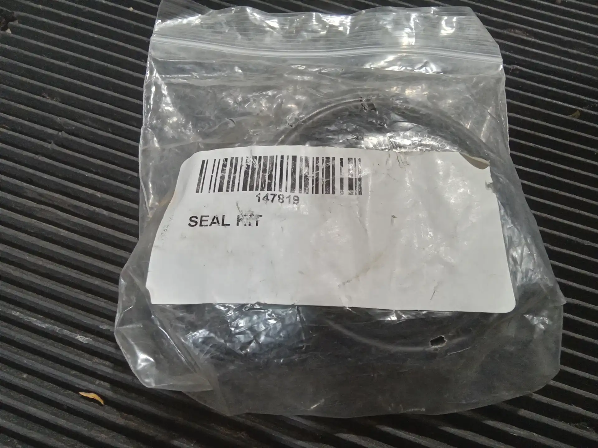 NEW SEAL KIT image 2