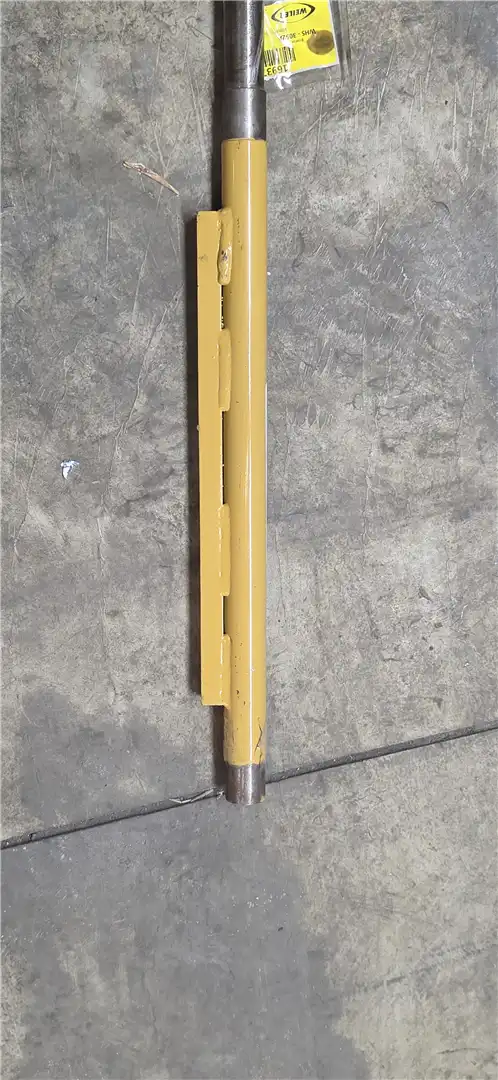NEW VIBRATOR SHAFT image 2