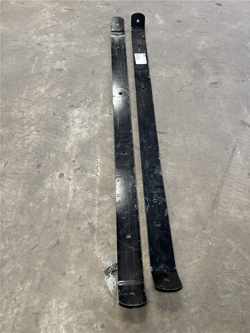 USED SKID SHOE indicator image 1