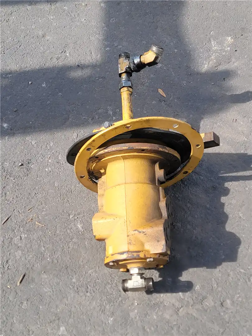 USED SWIVEL image 2