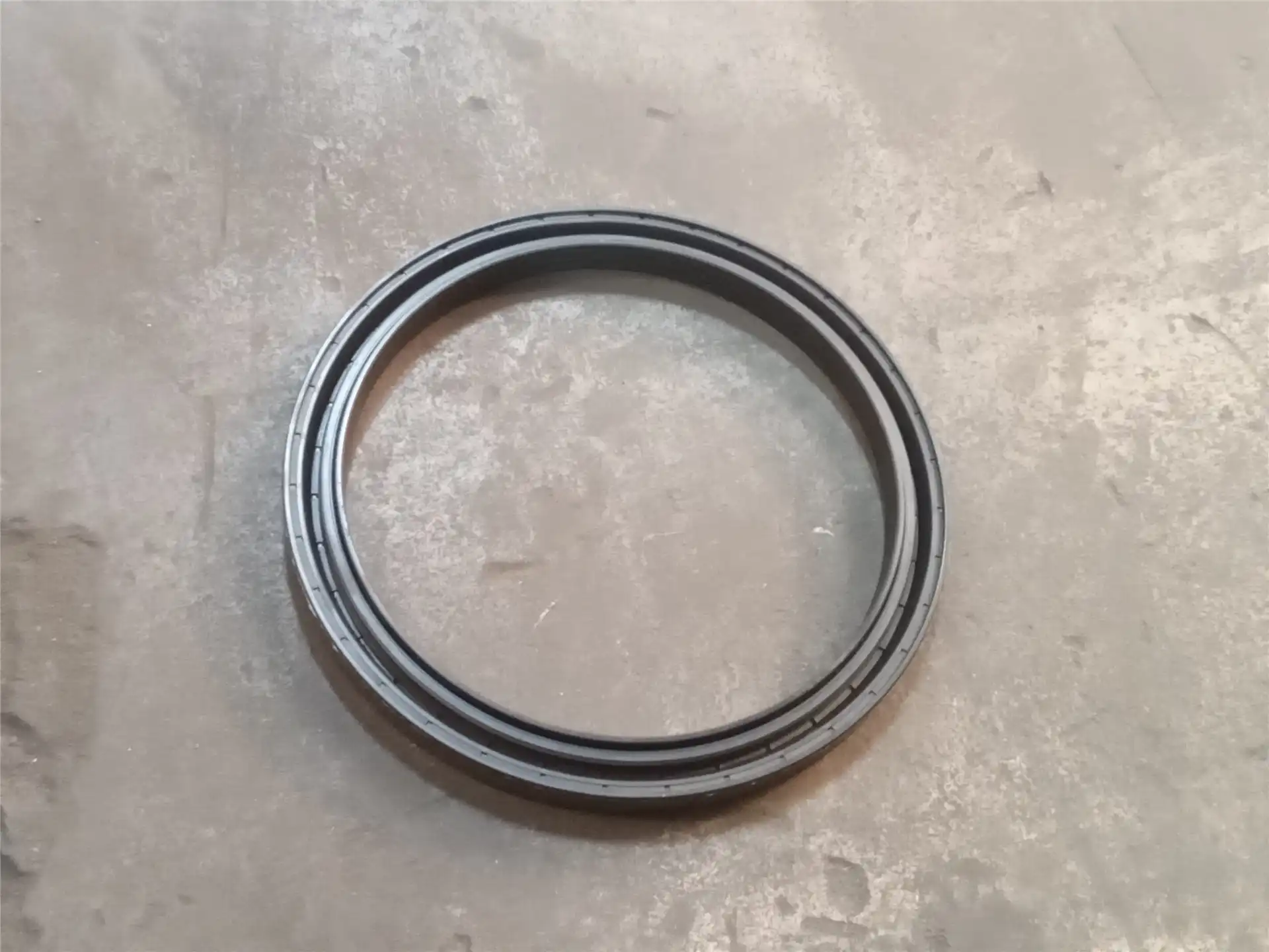 NEW SEAL image 2