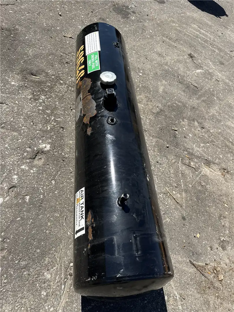 USED FUEL TANK image 2