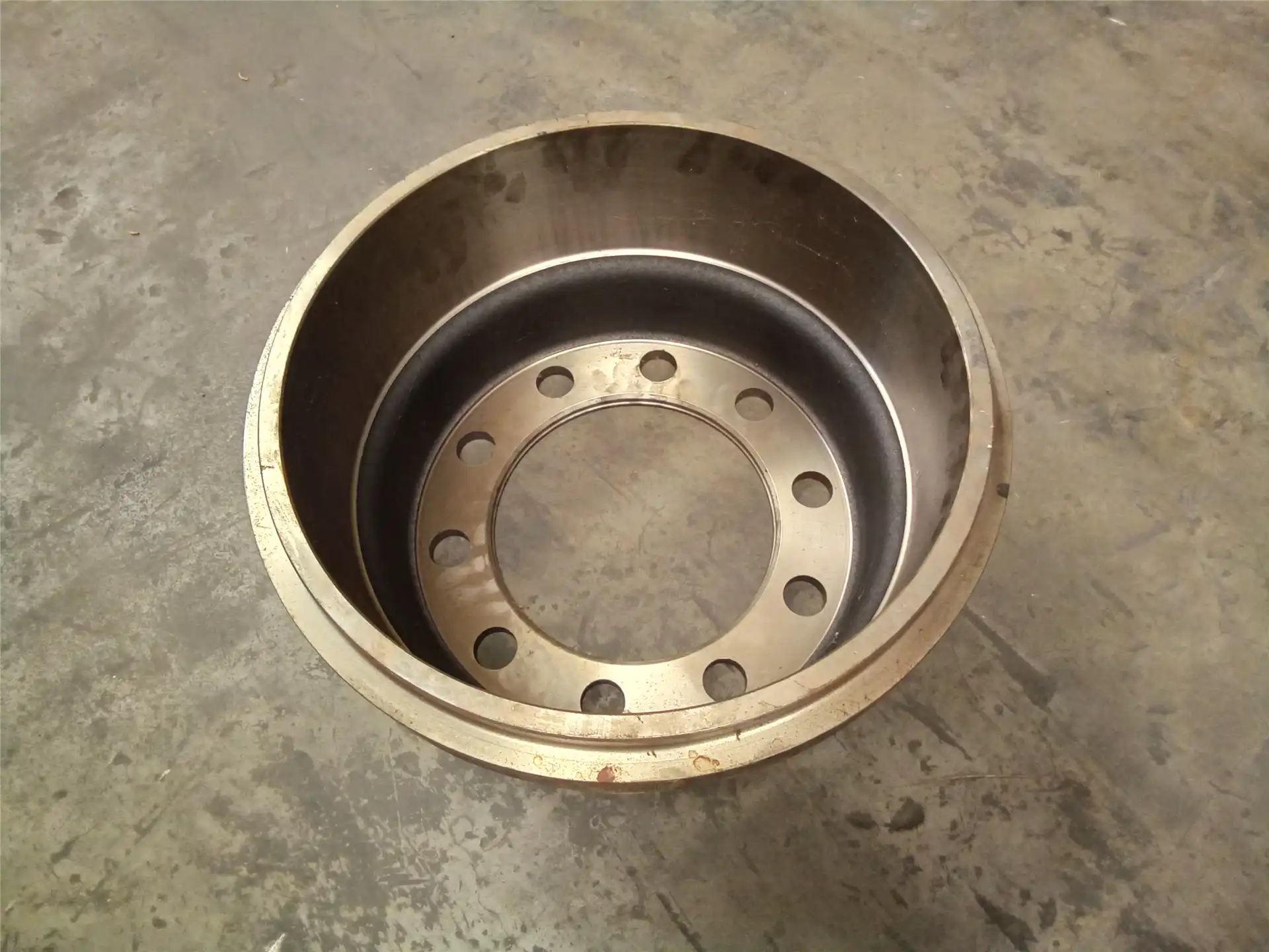 NEW BRAKE DRUM image 2