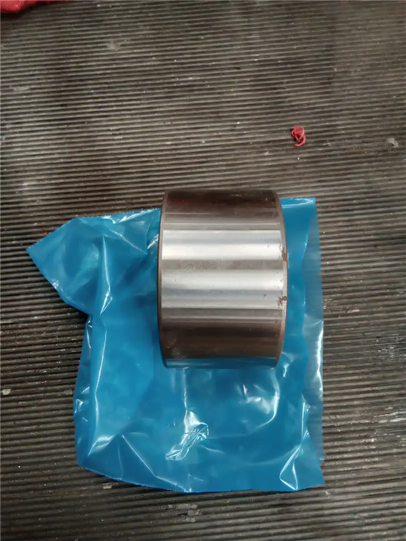 NEW BEARING SLEEVE image 2