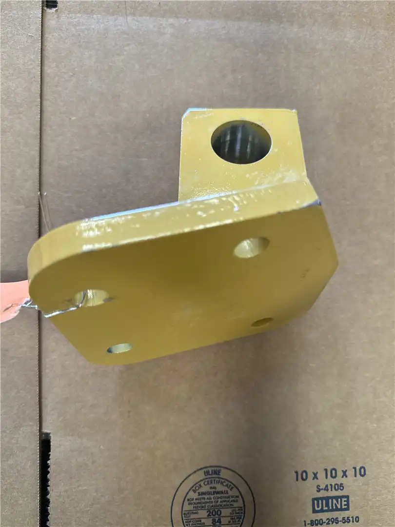 NEW STEERING CYL image 2