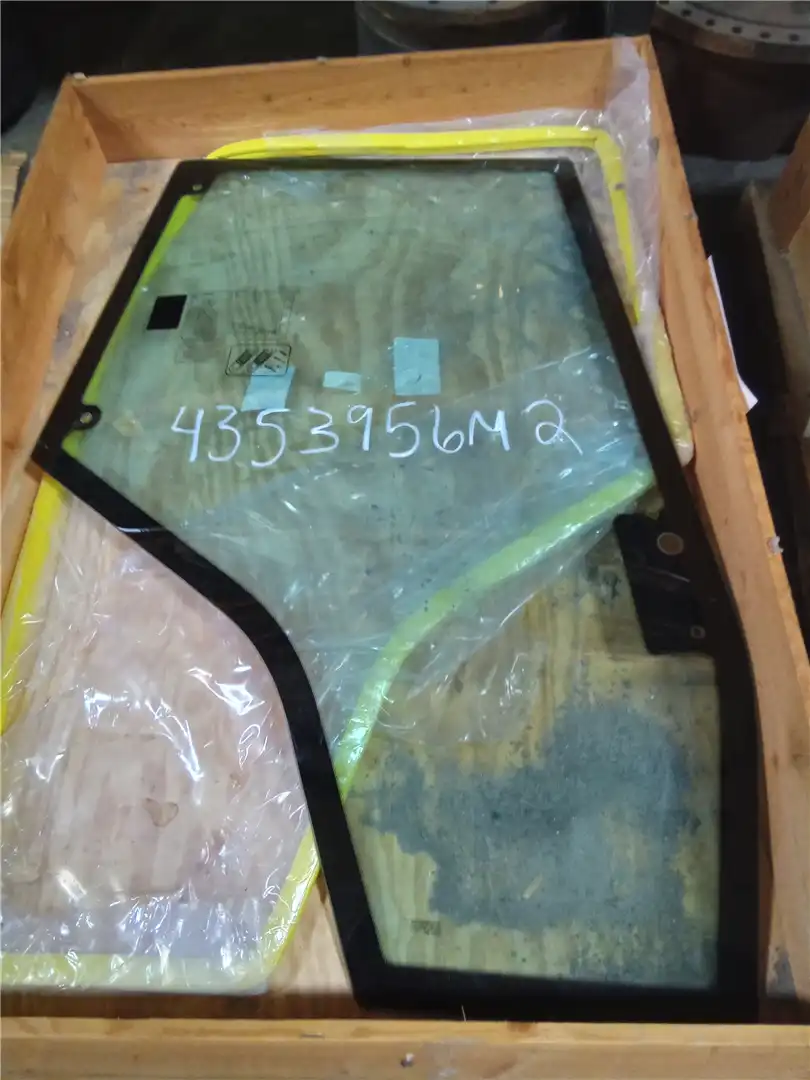 NEW RH GLASS image 4