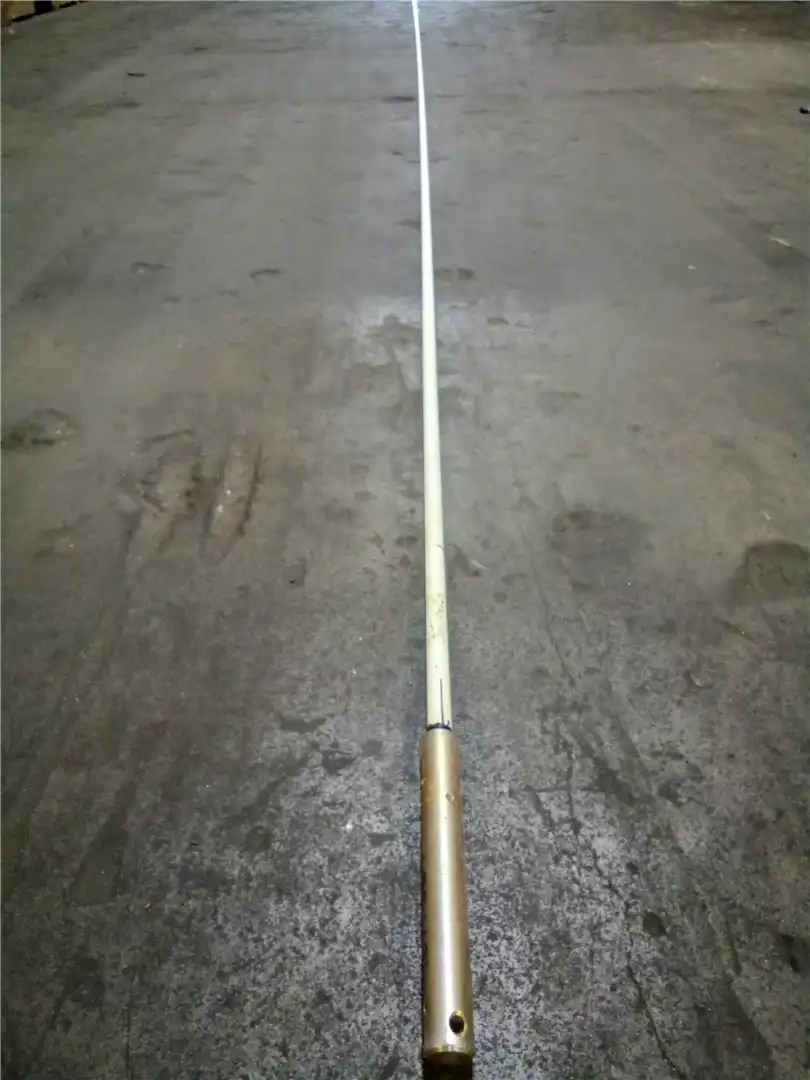 NEW INSULATOR ASSY indicator image 1