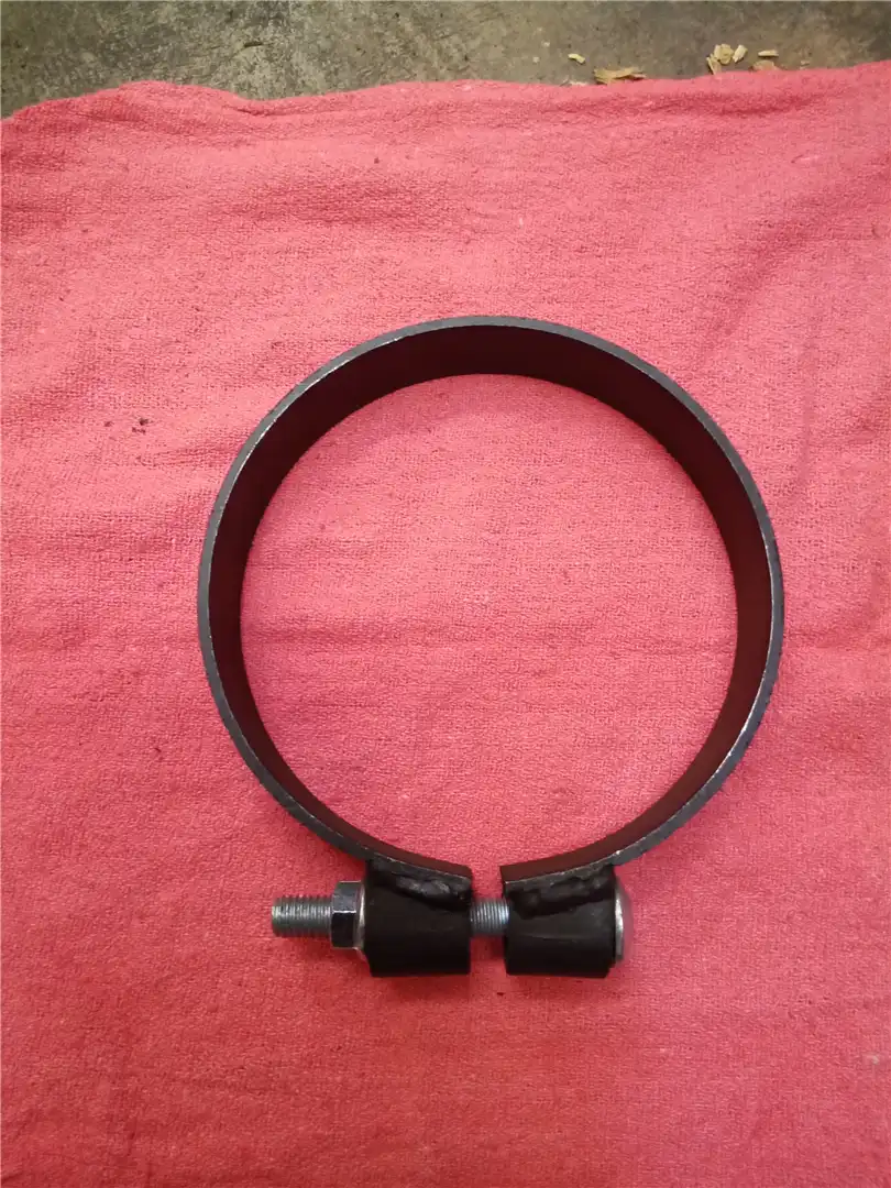 NEW MUFFLER CLAMP indicator image 1