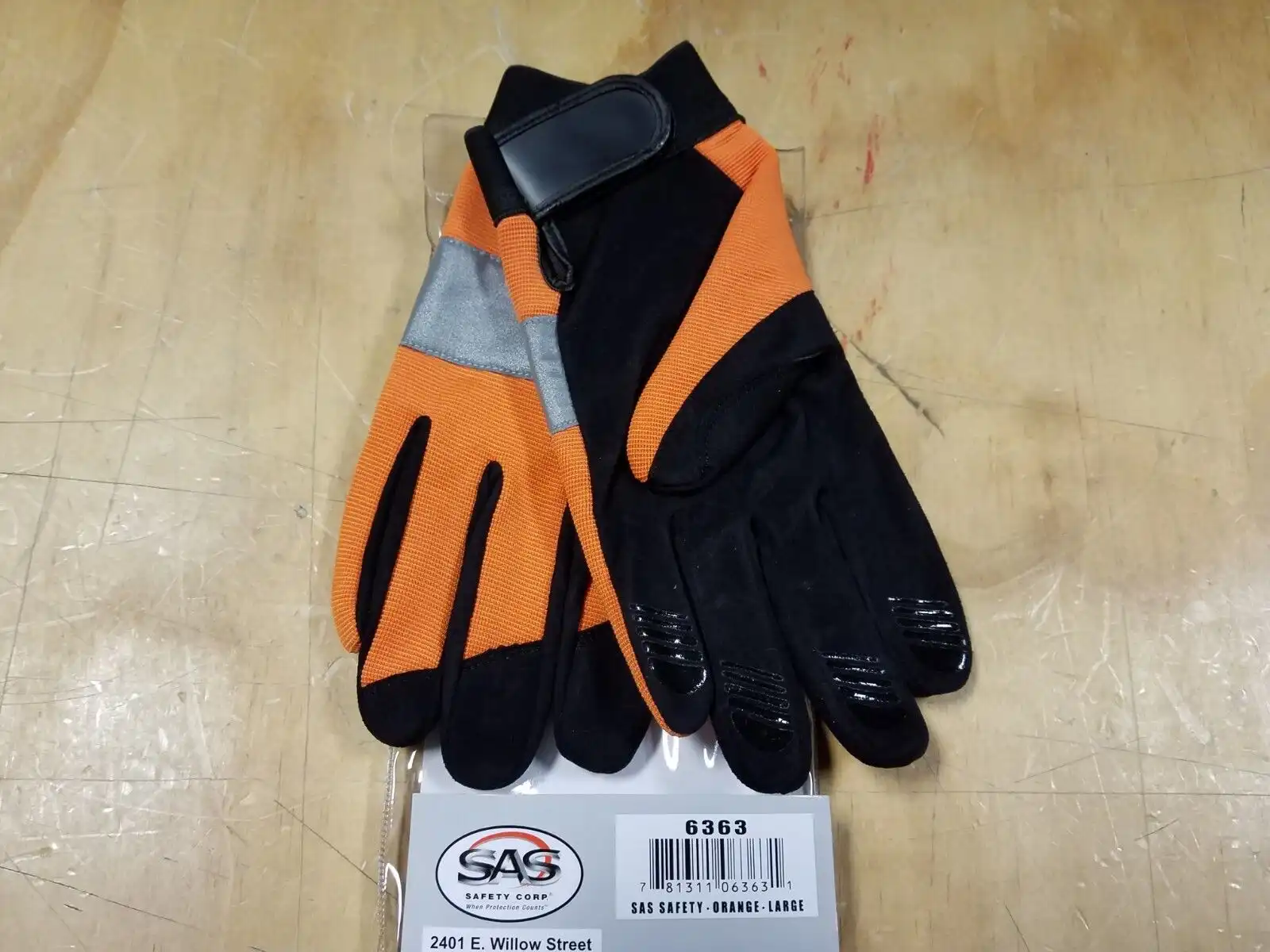 NEW GLOVE indicator image 1
