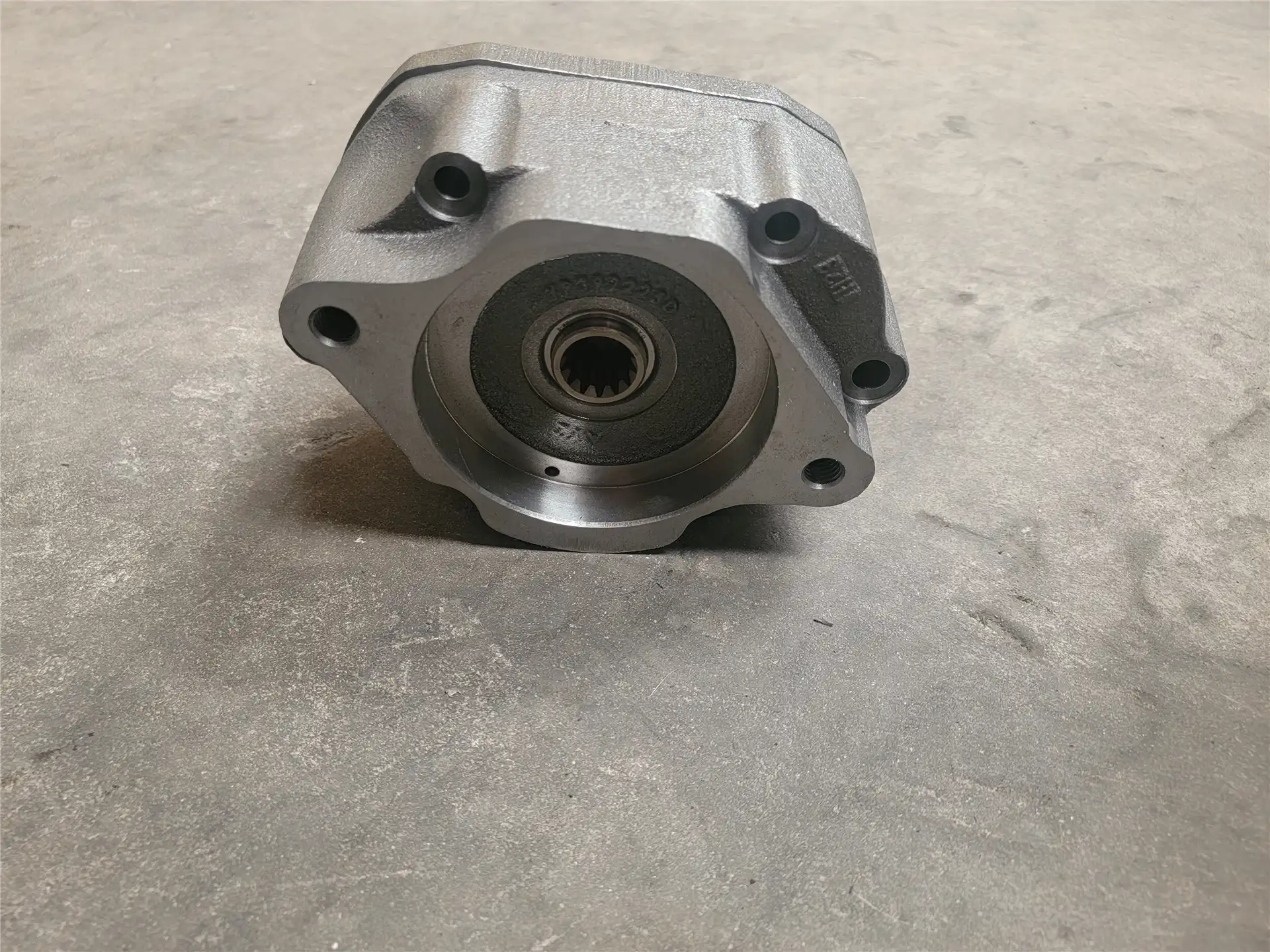 NEW CHARGE PUMP AS image 2