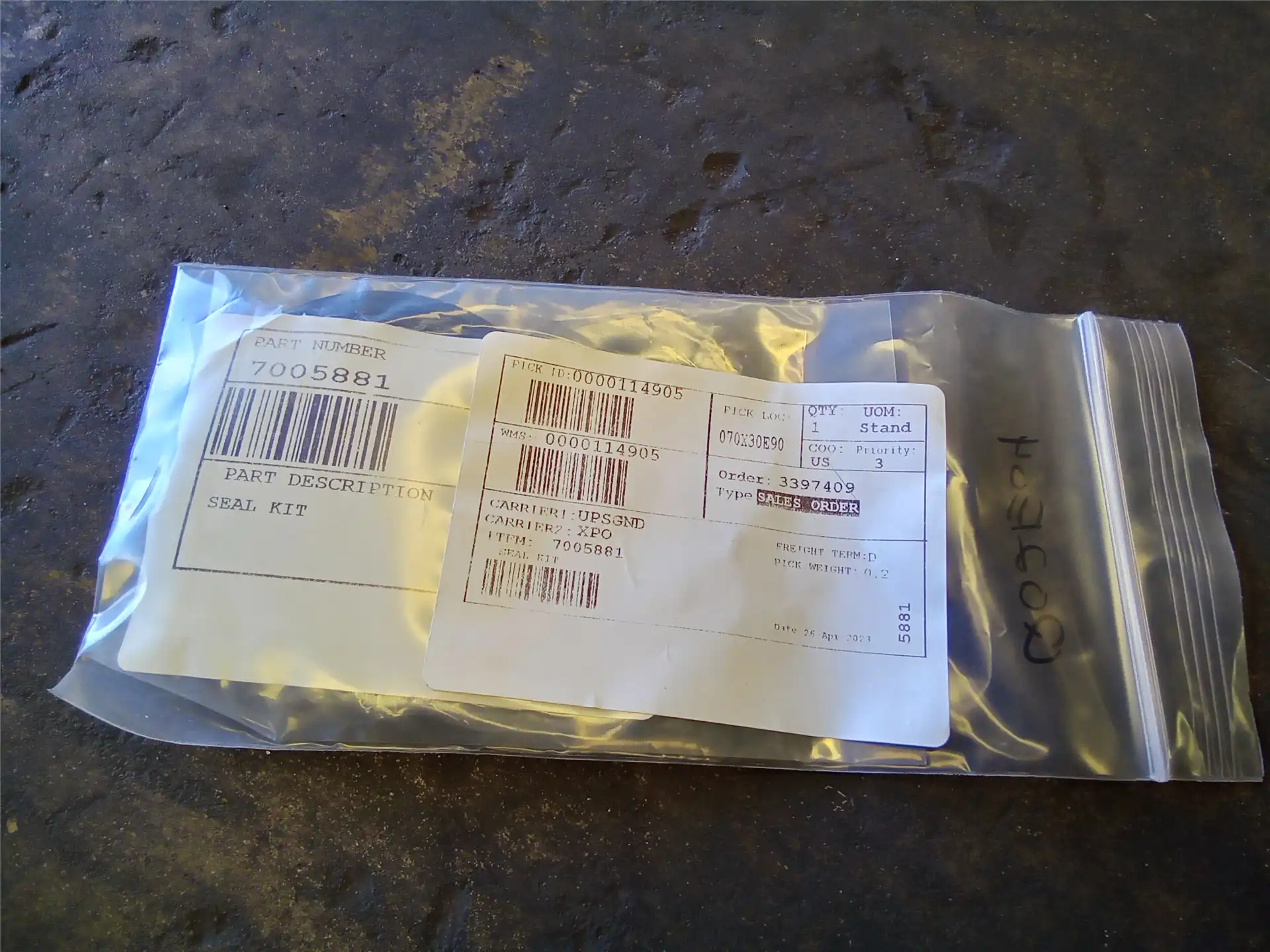 NEW SEAL KIT image 2