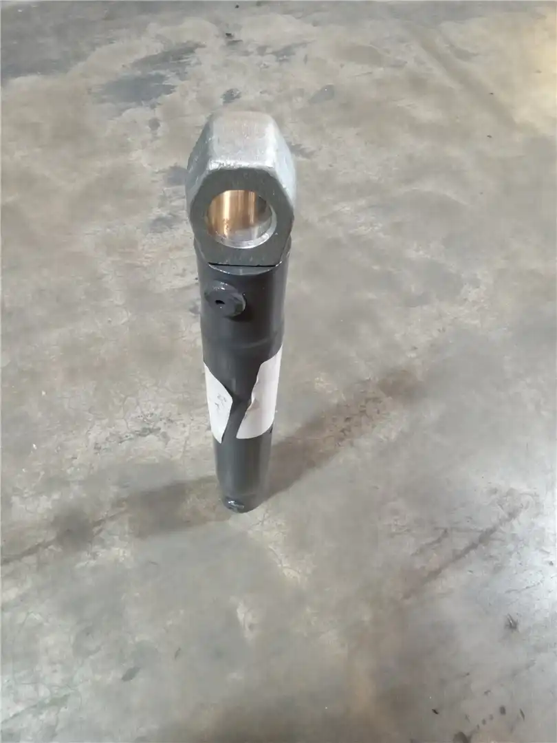 NEW HITCH PIN image 2
