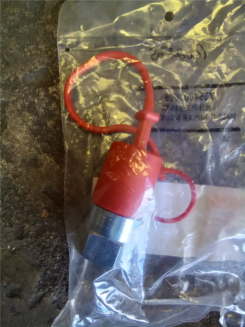 NEW MALE COUPLER D indicator image 1
