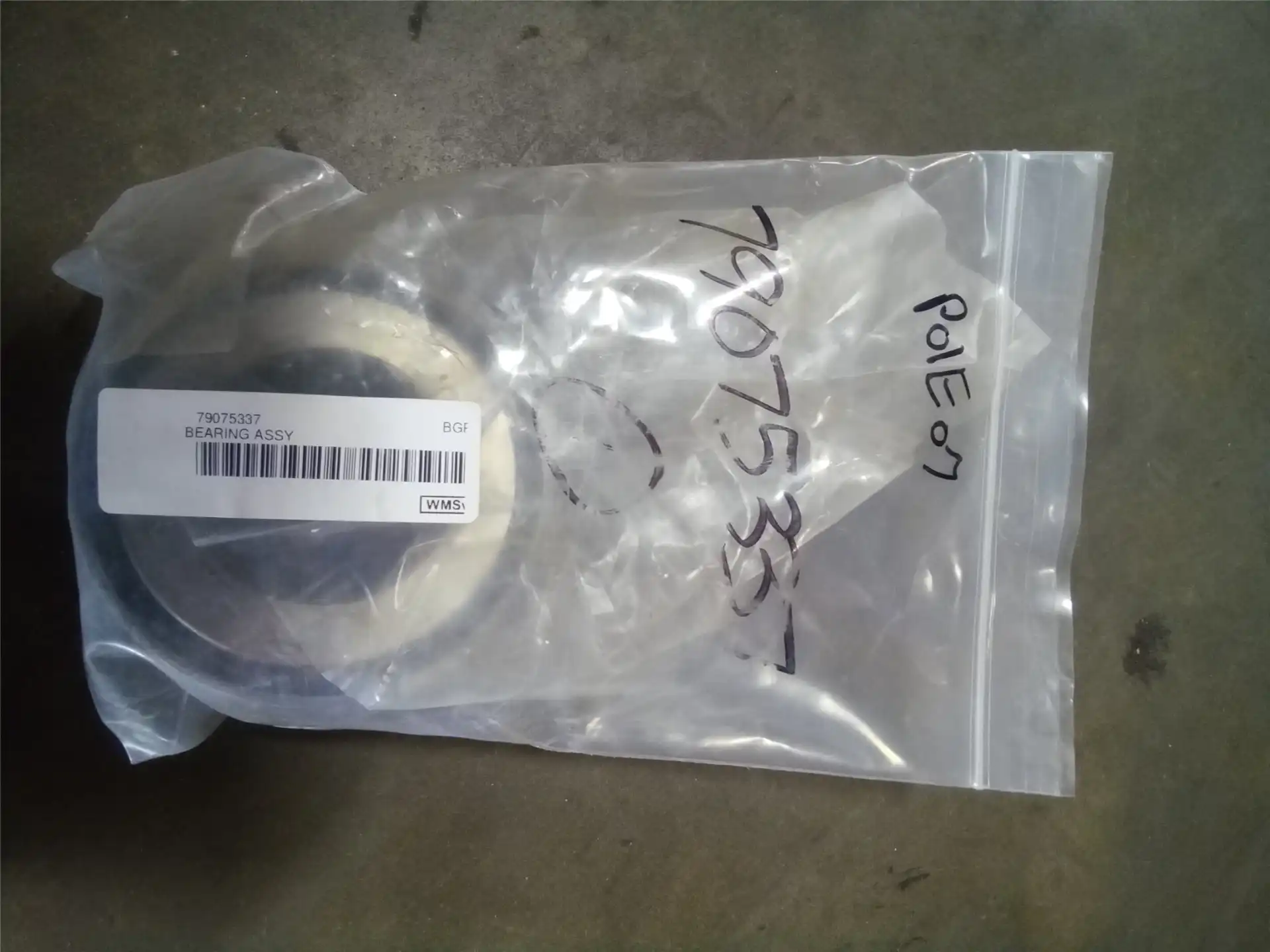 NEW BEARING ASSY image 2