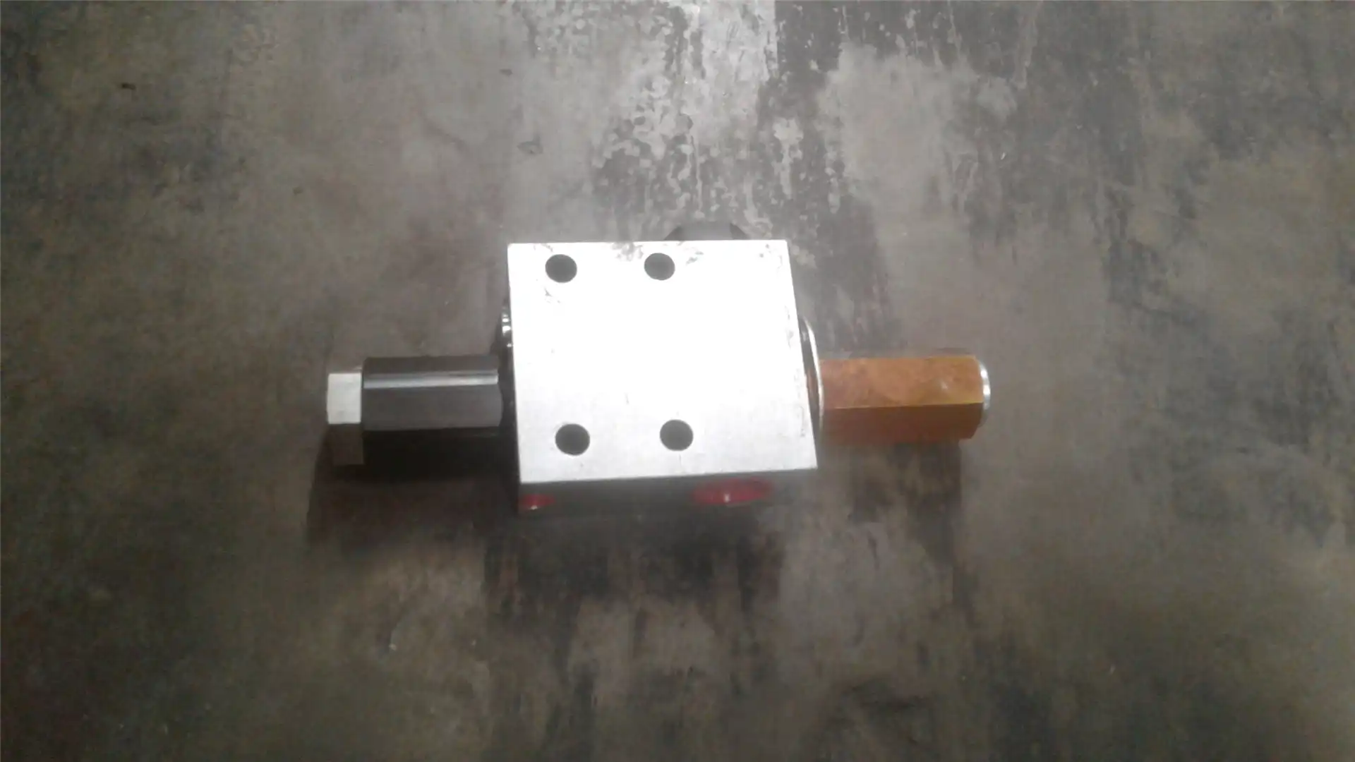 NEW HOLDING VALVE image 2