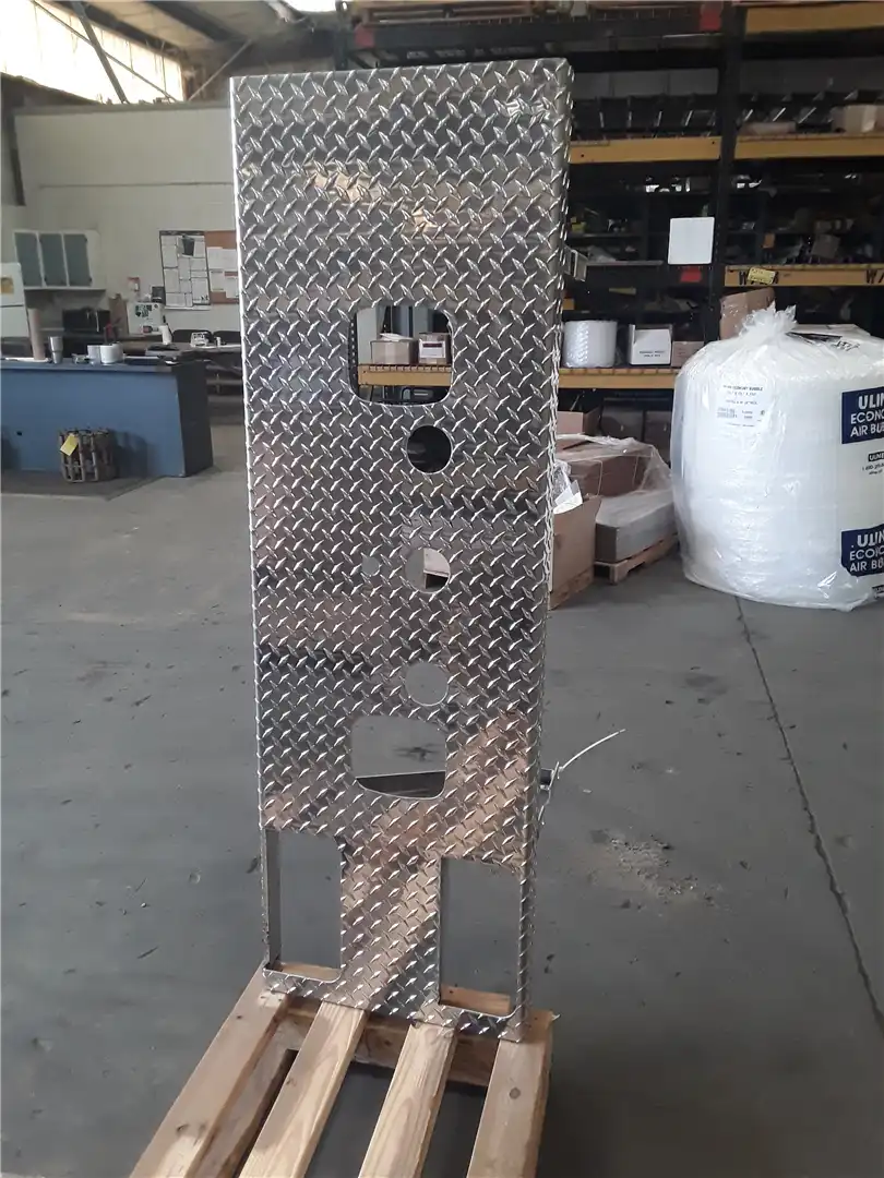 NEW BUMPER ASSEMBL image 2