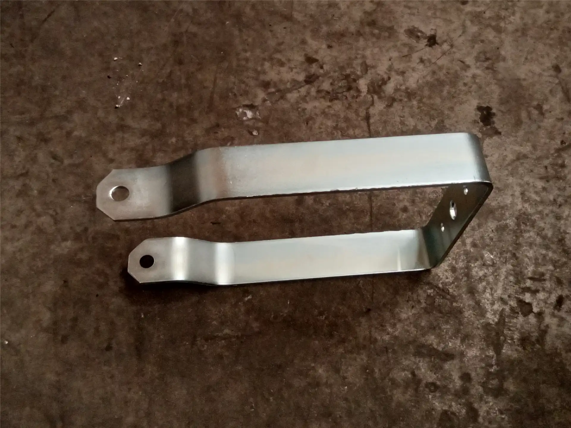 NEW BRACKET image 2