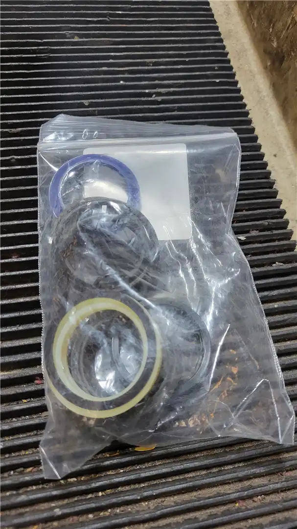 NEW SEAL KIT image 2