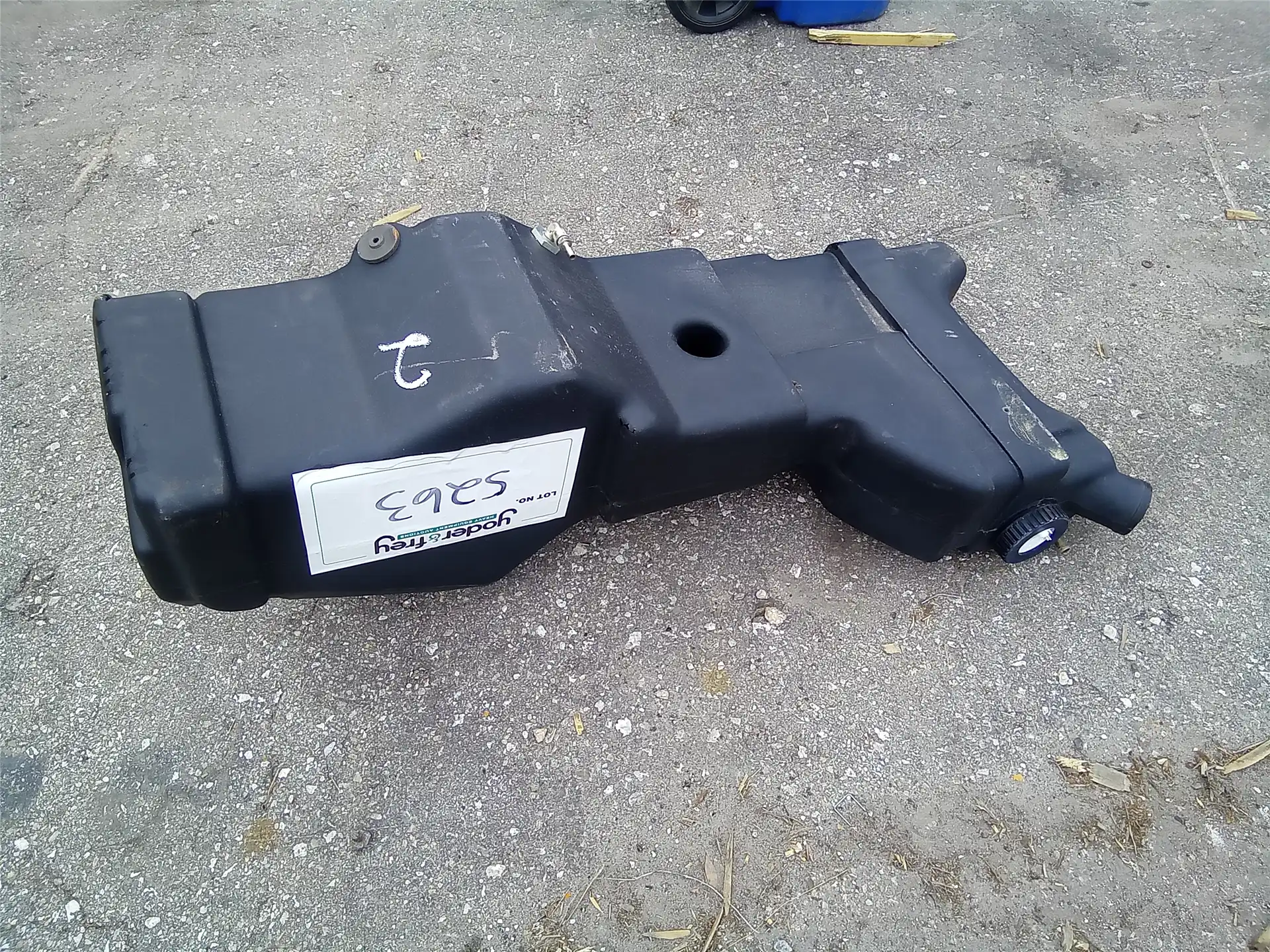 USED FUEL TANK image 2