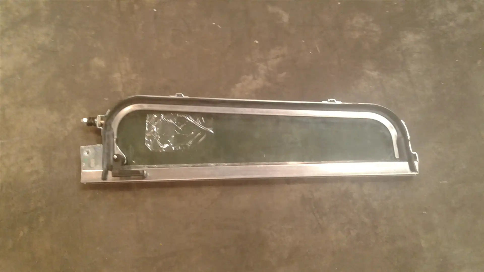 NEW GLASS indicator image 1