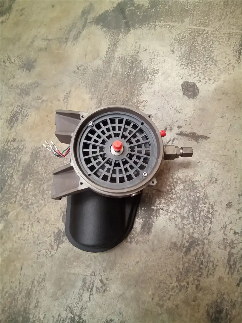 NEW PUMP HOUSING image 2